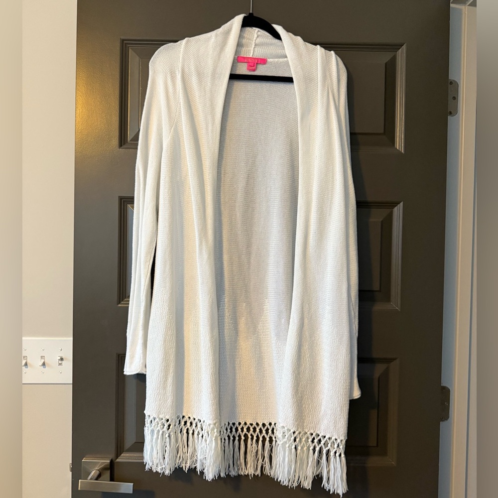 EUC Lilly Pulitzer Tatum cardigan size LG- white